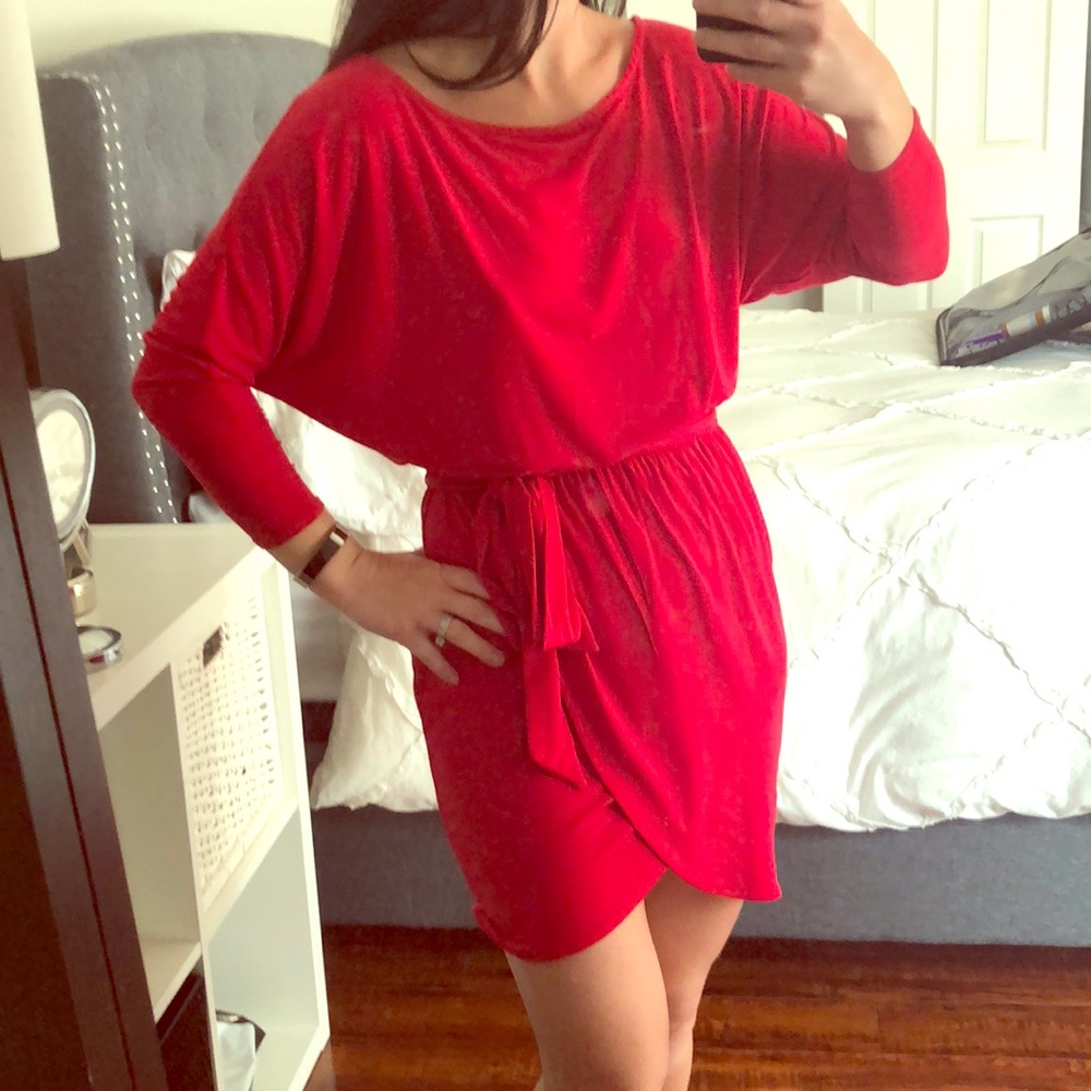 Red Dress - Picture 1 of 4